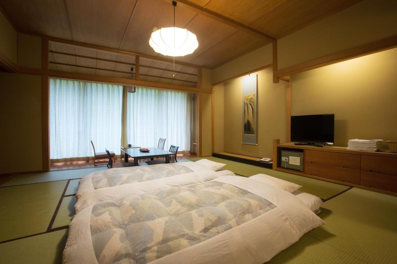 Osawa Onsen Sansuikaku 3*