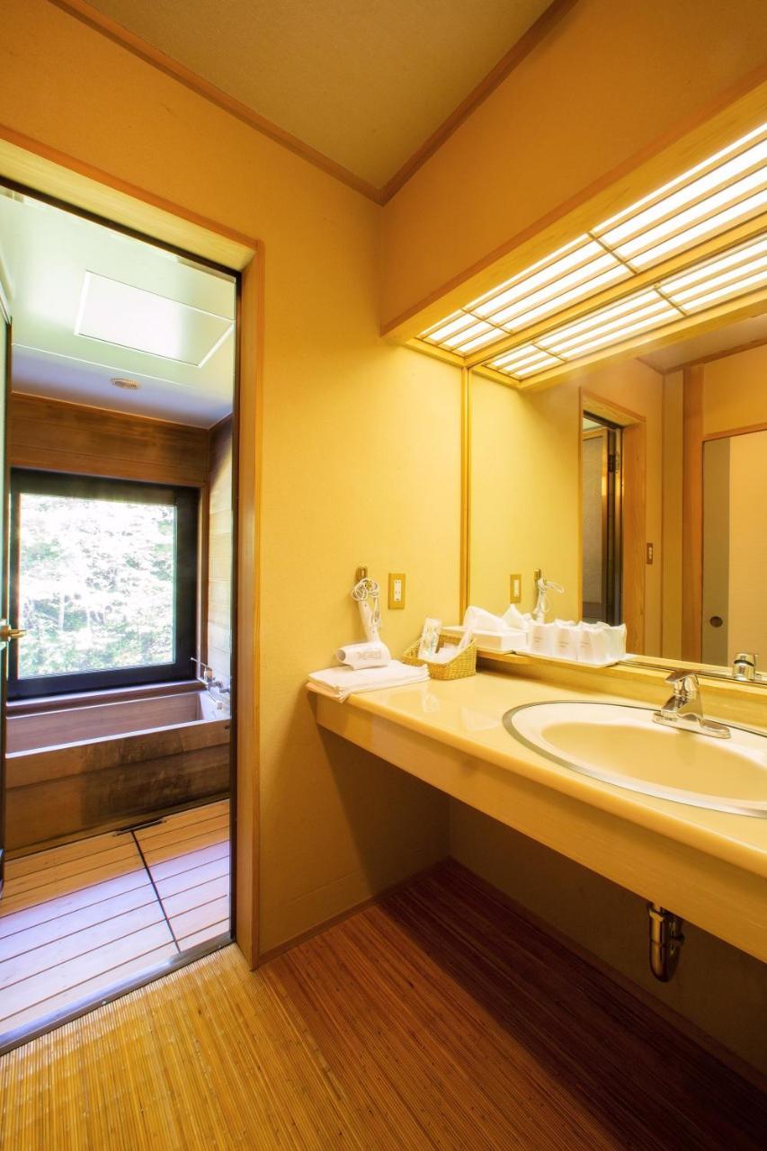 Osawa Onsen Sansuikaku 傳統日式旅館 3*