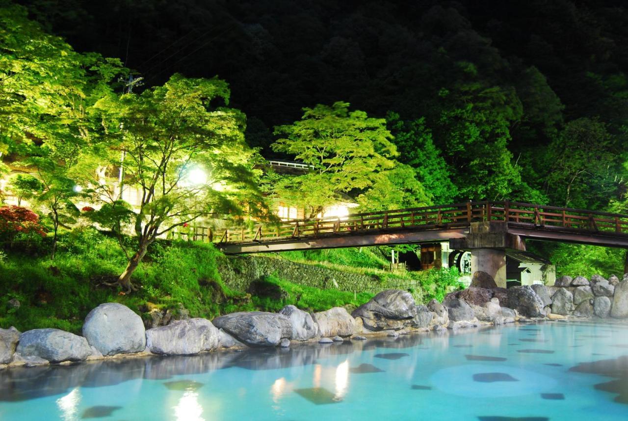 Osawa Onsen Sansuikaku 傳統日式旅館 3*