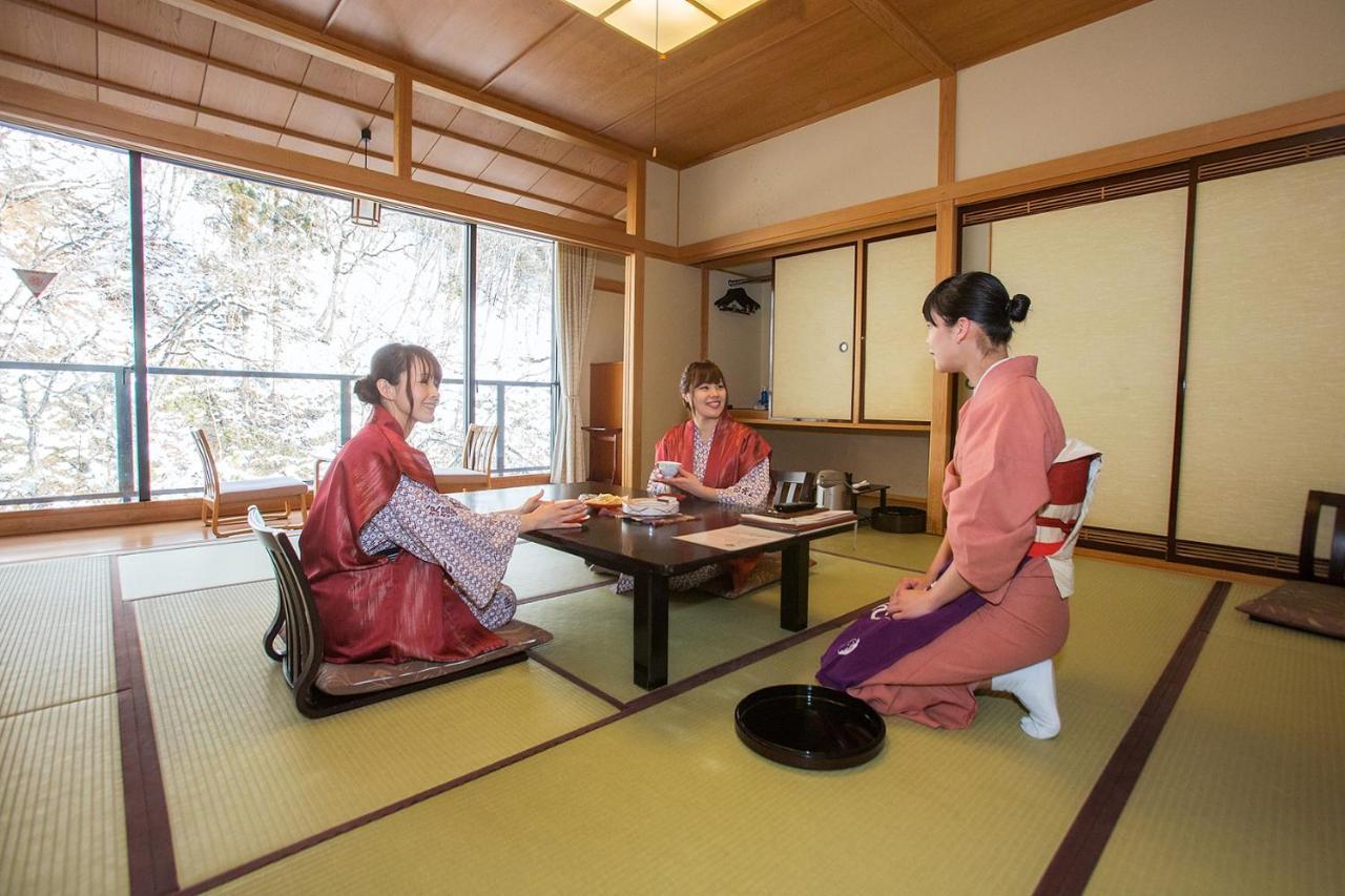 Osawa Onsen Sansuikaku 傳統日式旅館 3*